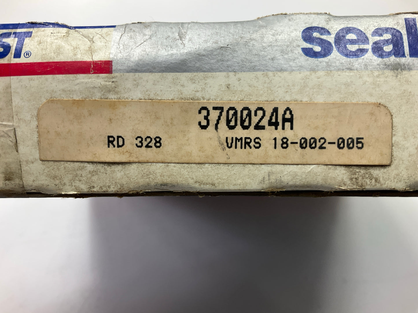 Carquest 370024A Rear Wheel Seal - 5.515'' OD X 3.875'' ID X 0.875'' Wide