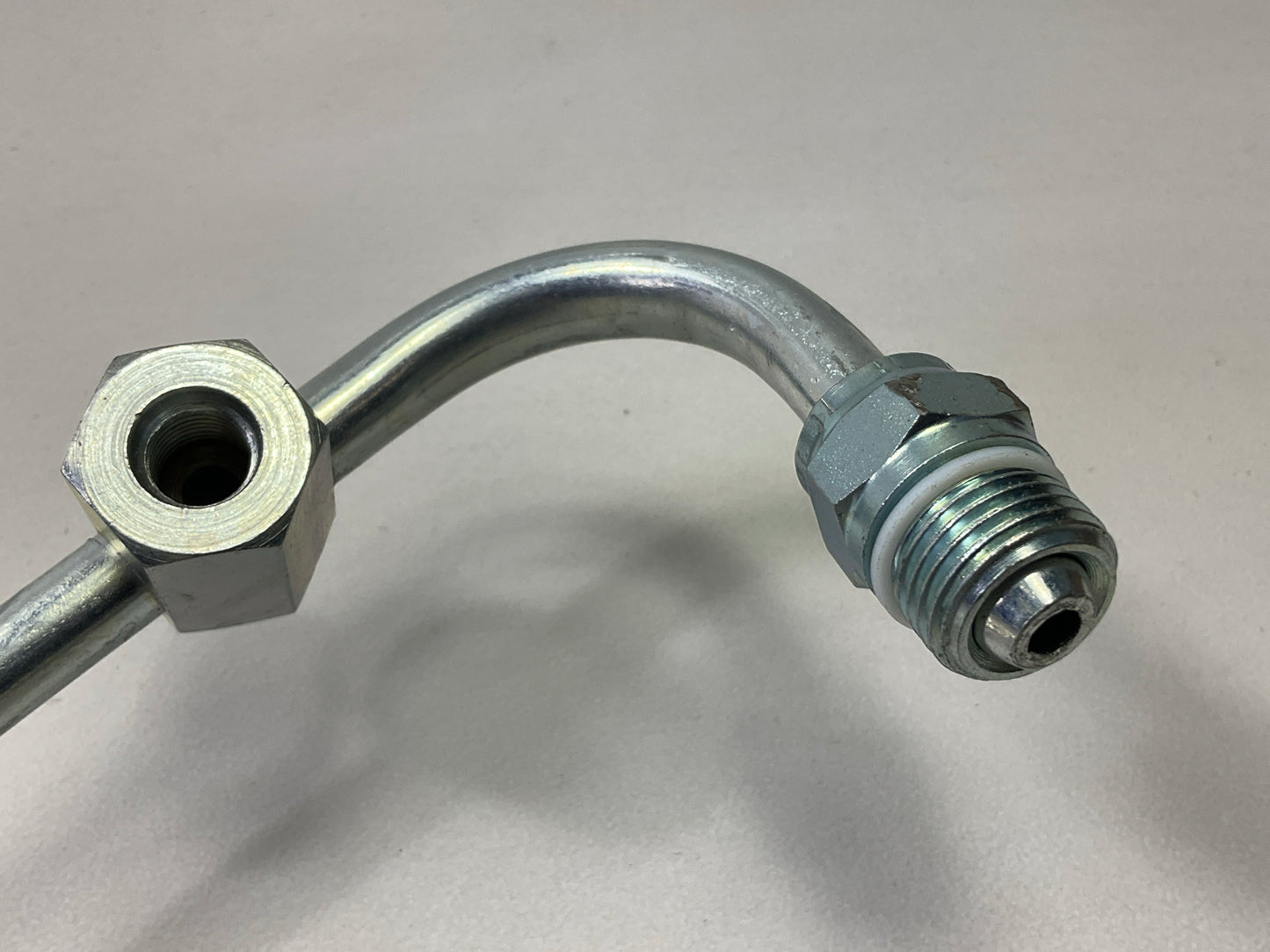 Carquest 37178 Power Steering Pressure Hose For 2000-2004 Ford Focus