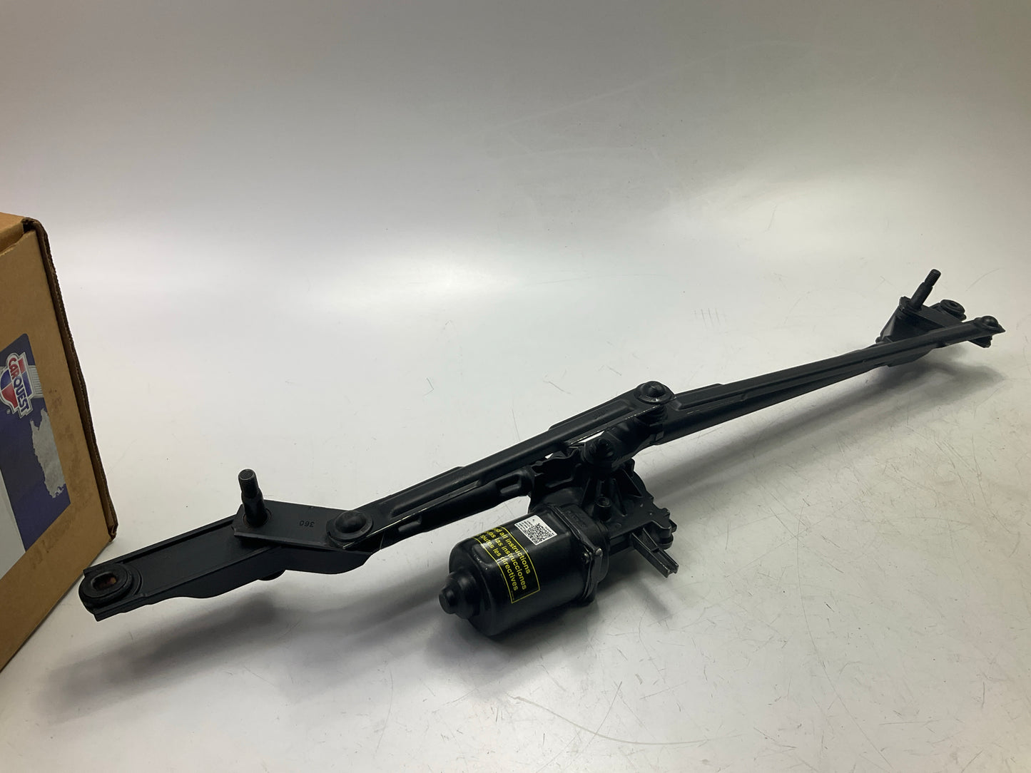 MIAAING PROTECTIVE CAP ON MOTOR - Carquest 40-1075L Front Wiper Motor Linkage