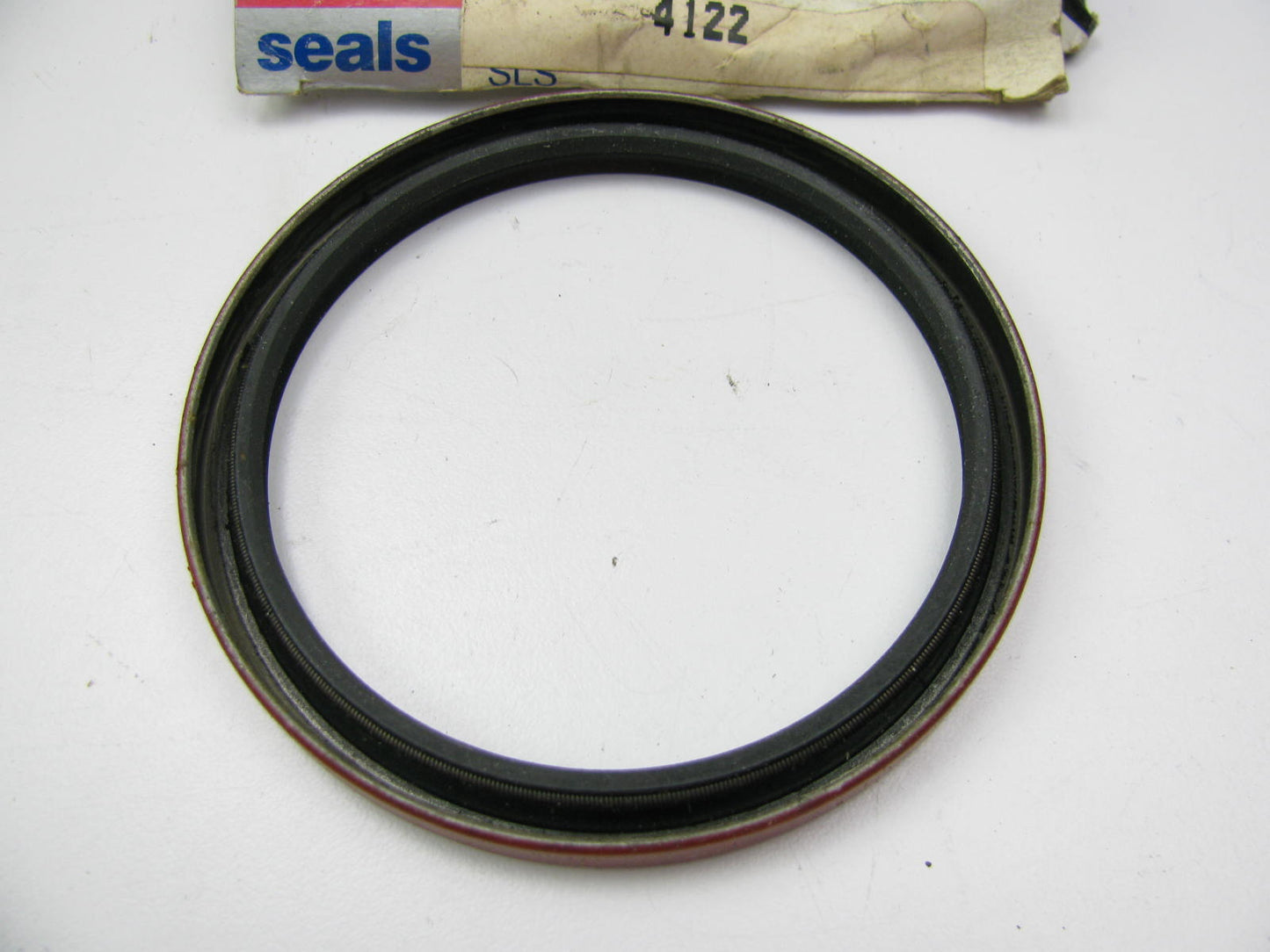 Carquest 4122 Front Axle Shaft Seal - Inner