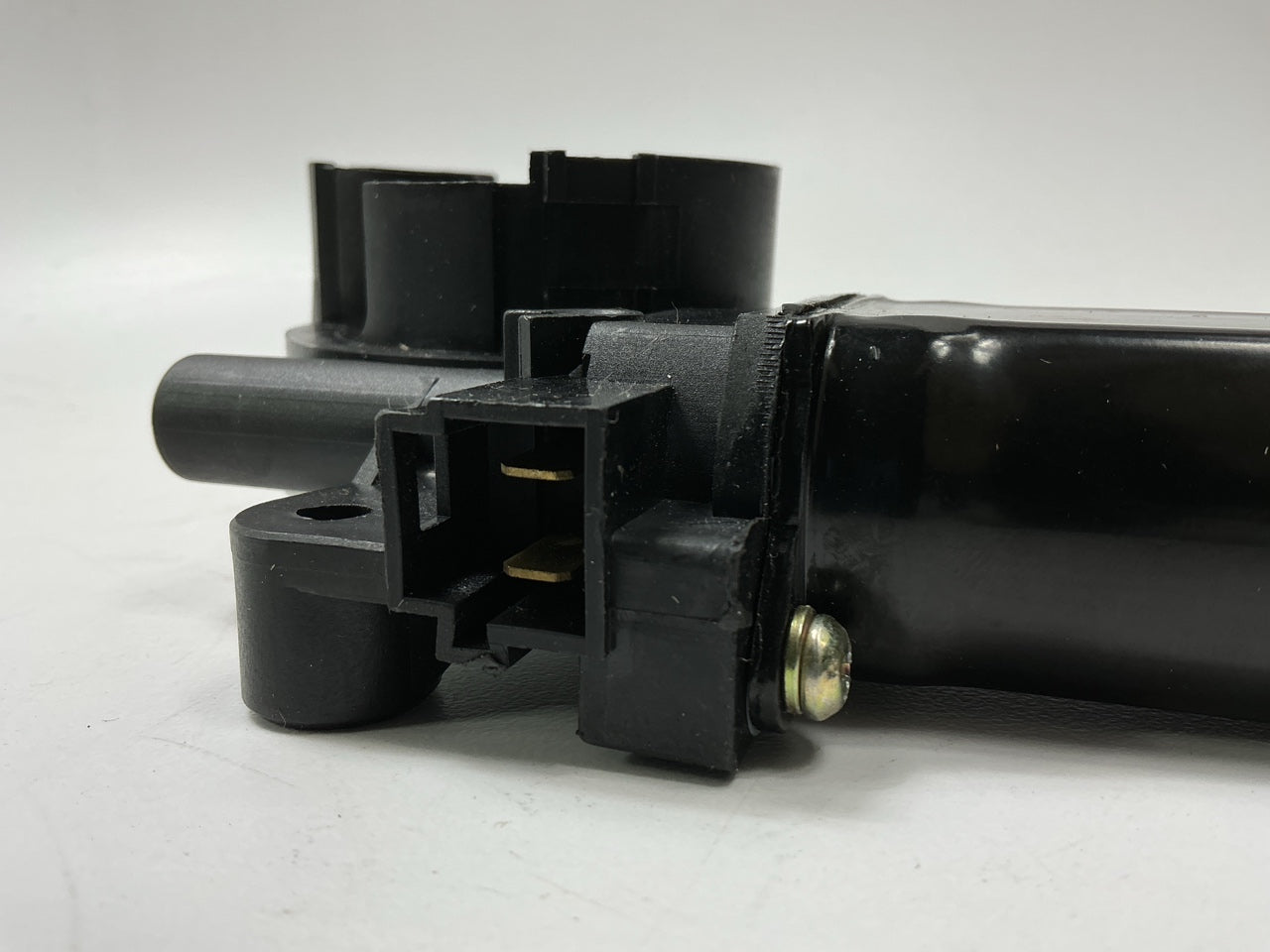 Carquest 42-614 Front Left Power Window Motor