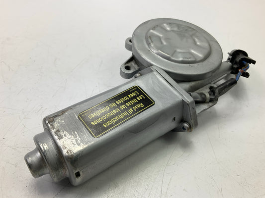 Carquest 47-1346 Front Right Power Window Motor - 1990-1992 Isuzu Pickup