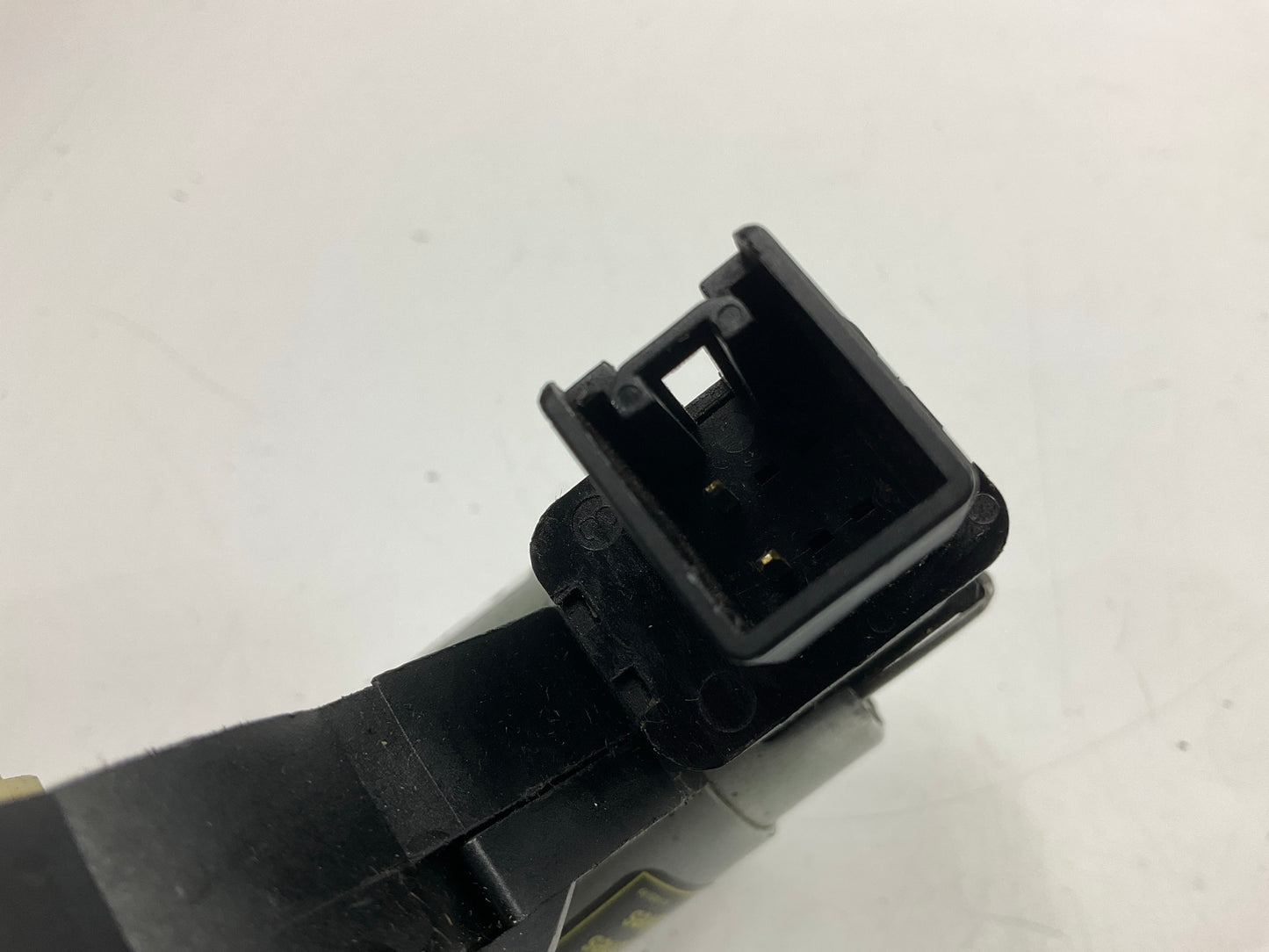 REMAN. Carquest 47-1769 Power Window Motor