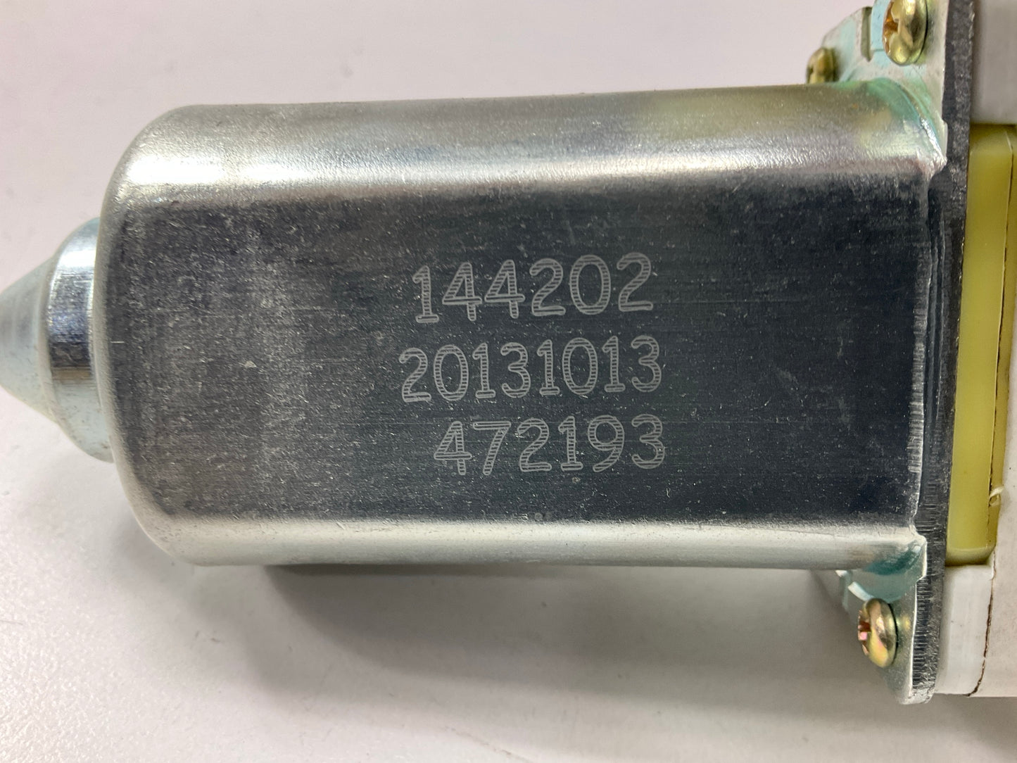 Carquest 47-2193 Front Left Power Window Motor For 2002-2004 Mini Cooper