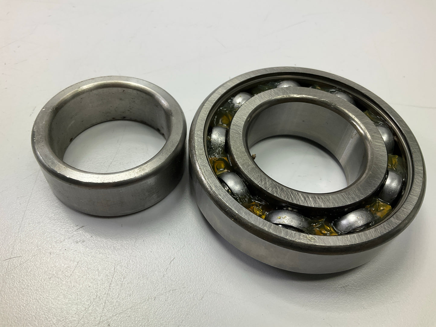 Carquest 511024 Rear Wheel Bearing
