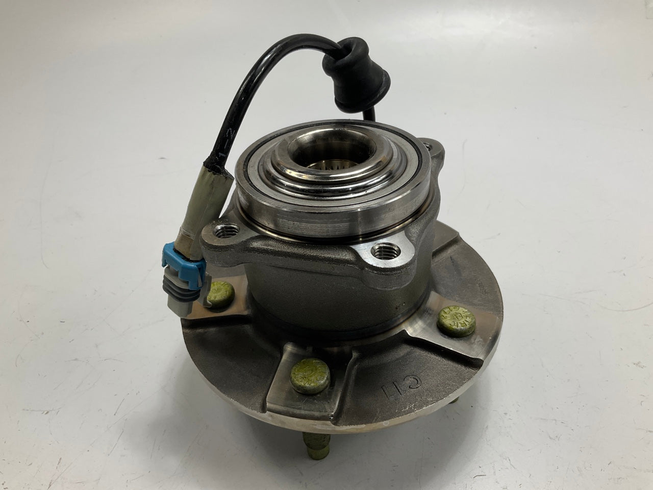 Carquest 512229 Rear Wheel Bearing And Hub 2002-2007 Saturn Vue, 05-06 Equinox