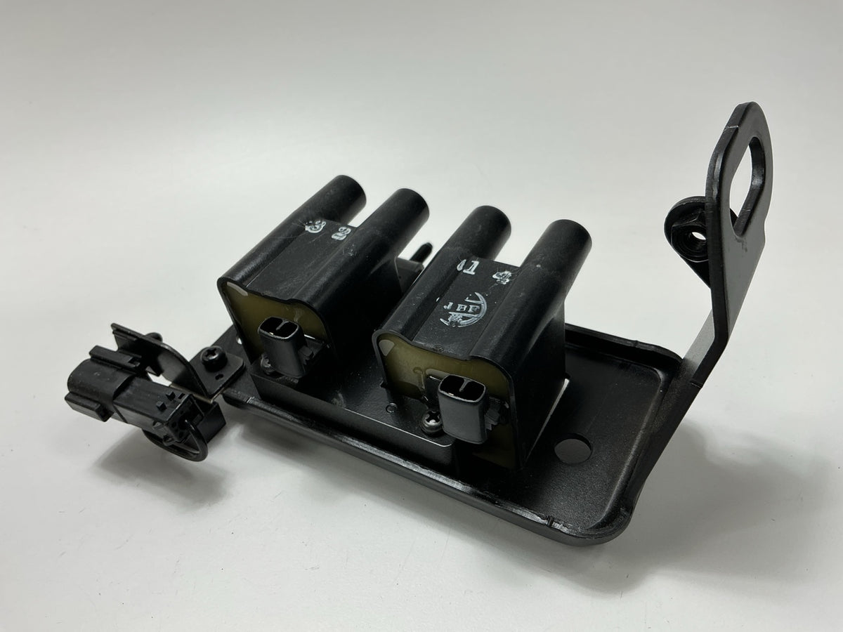 Carquest 52-1699 Front Left Lower Ignition Coil For 2001-2005 Kia Rio