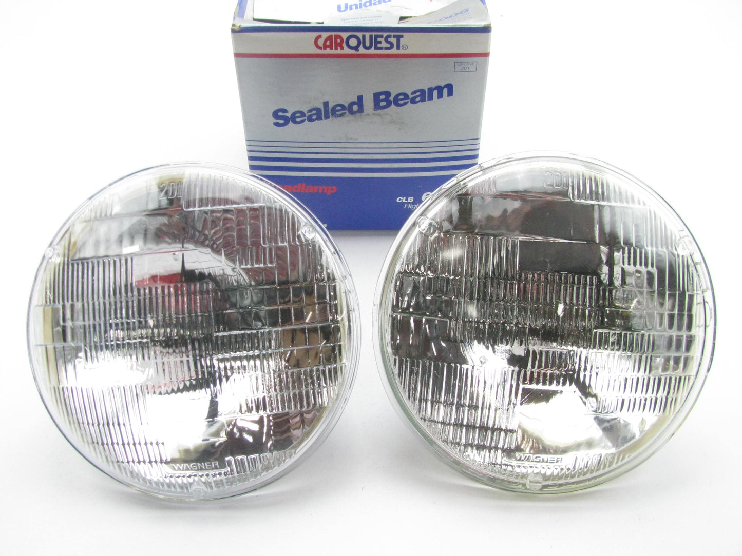 Carquest 6006 Sealed Beam Headlight Headlamp - PAR56 7'' Diameter 6V