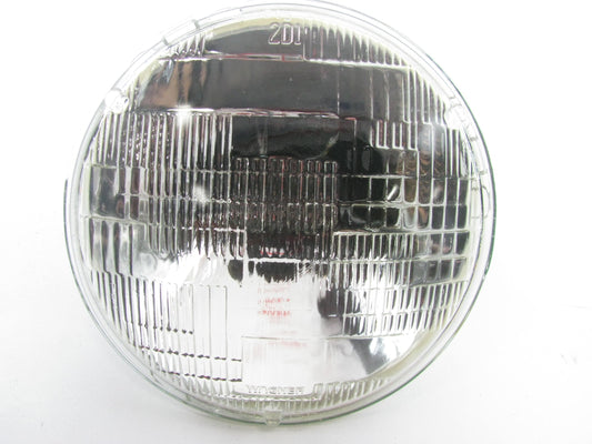 Carquest 6006 Sealed Beam Headlight Headlamp - PAR56 7'' Diameter 6V