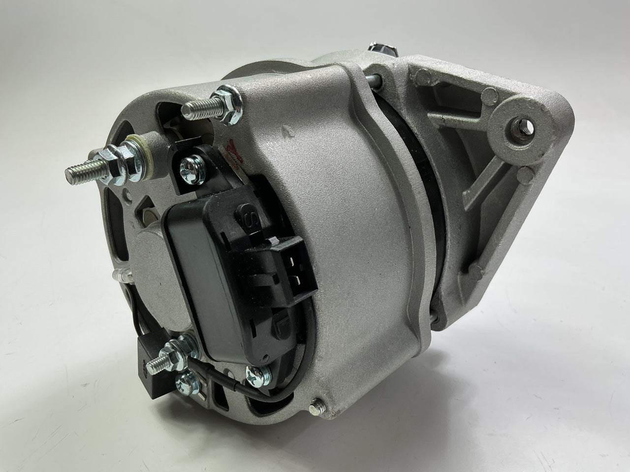 Carquest 71-12334N Alternator 120 Amp For Thermo King APU W/ YANMAR 3.53 & 4.86