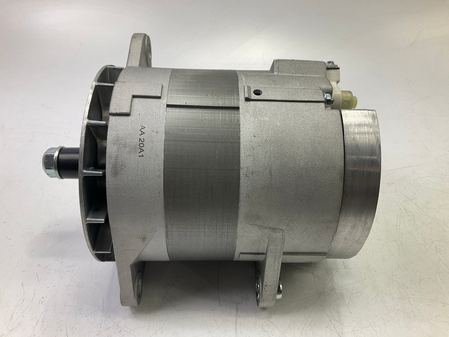 NEW Carquest 71-8320N Alternator 8320N