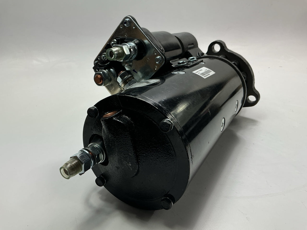 Carquest 72-3745N Starter Motor, DD 40MT Type, 24 Volt, CW Rotation