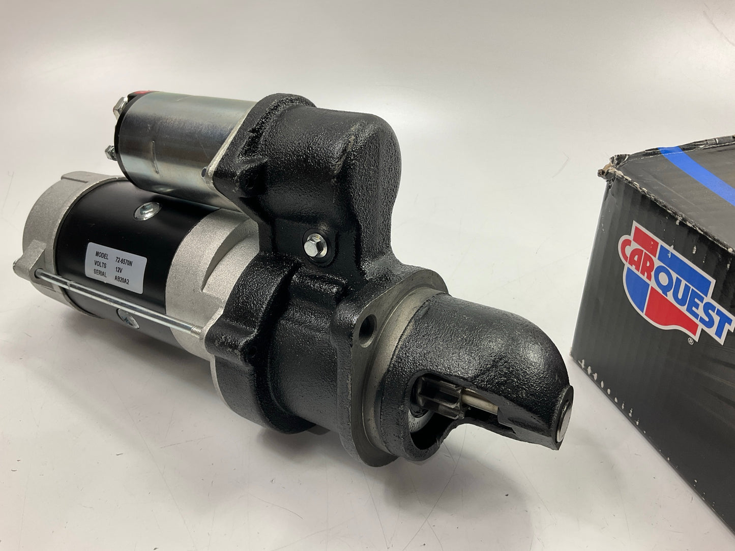Carquest 72-6570N 28MT Type Starter Motor, OSGR, 12 Volt, CW Rotation