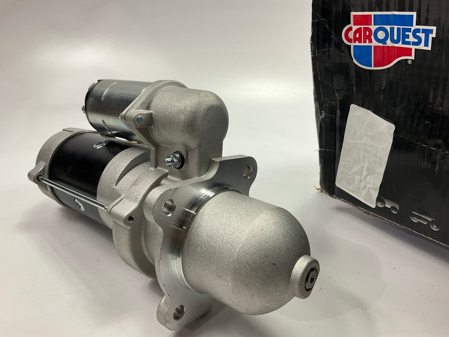 Carquest 72-6578N 28MT Type Starter Motor , OSGR, 12 Volt, 10 Tooth, CW Rotation