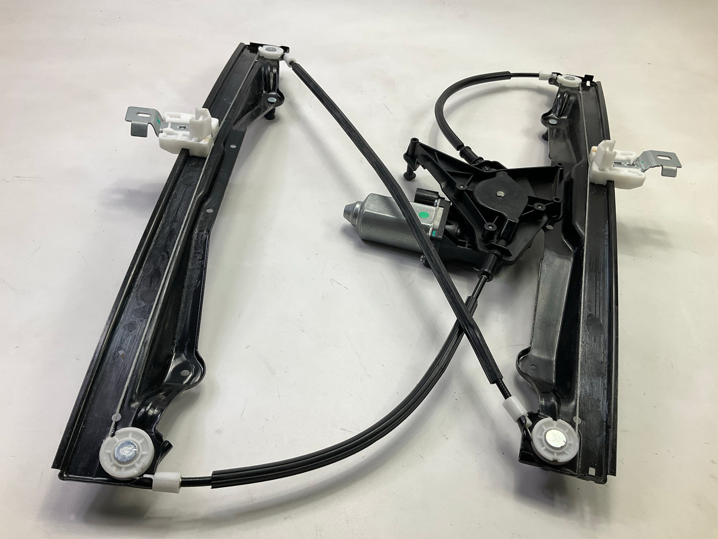 Carquest 741-813 Front Left Power Window Motor & Regulator - 02-08 Ford Explorer