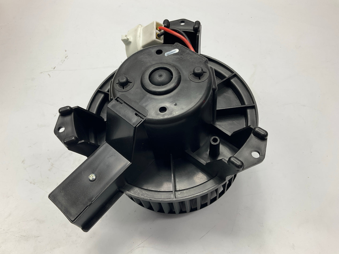 Carquest 75816 Blower Motor For 2005-2009 Ford Mustang
