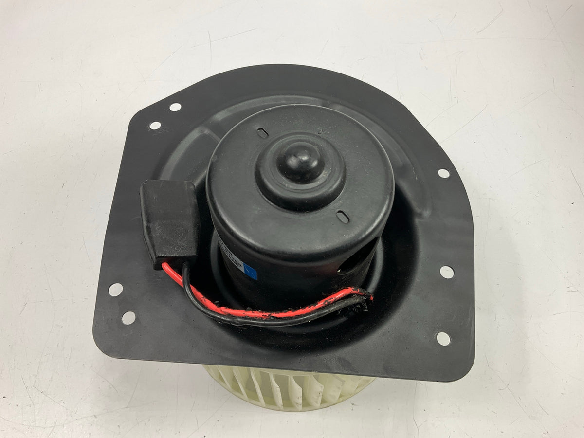Carquest 75852 Blower Motor For 2005-2011 Ford Crown Victoria, Grand Marquis