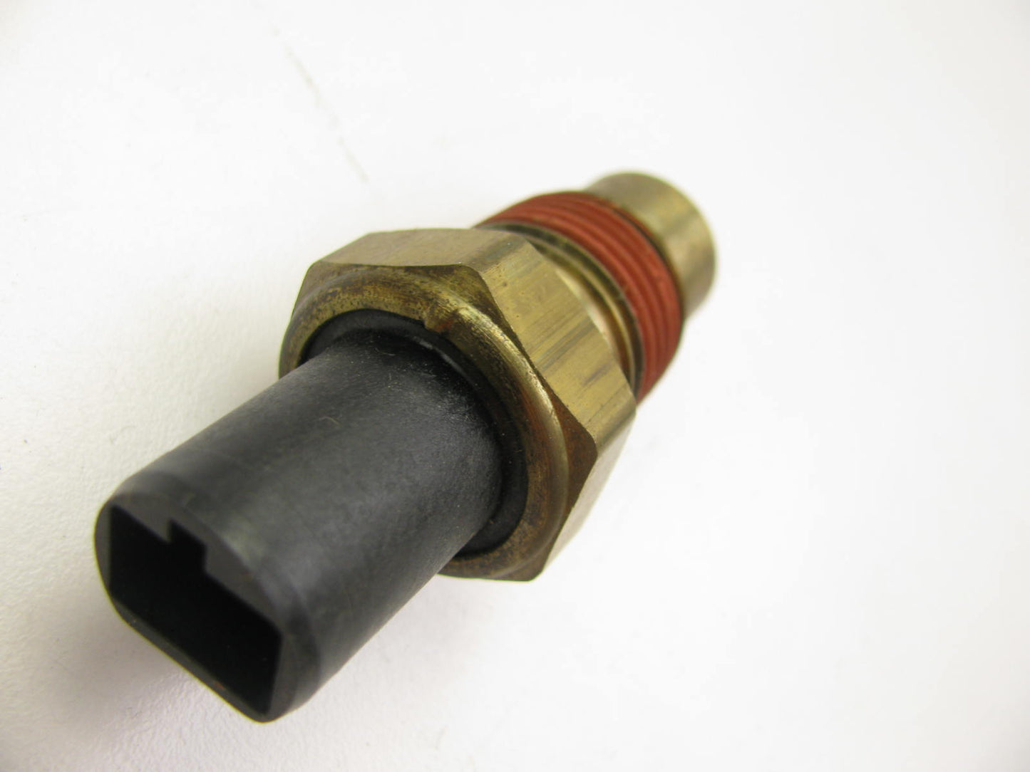 Carquest 77070 Engine Cooling Fan Switch - 3430 207091 35936