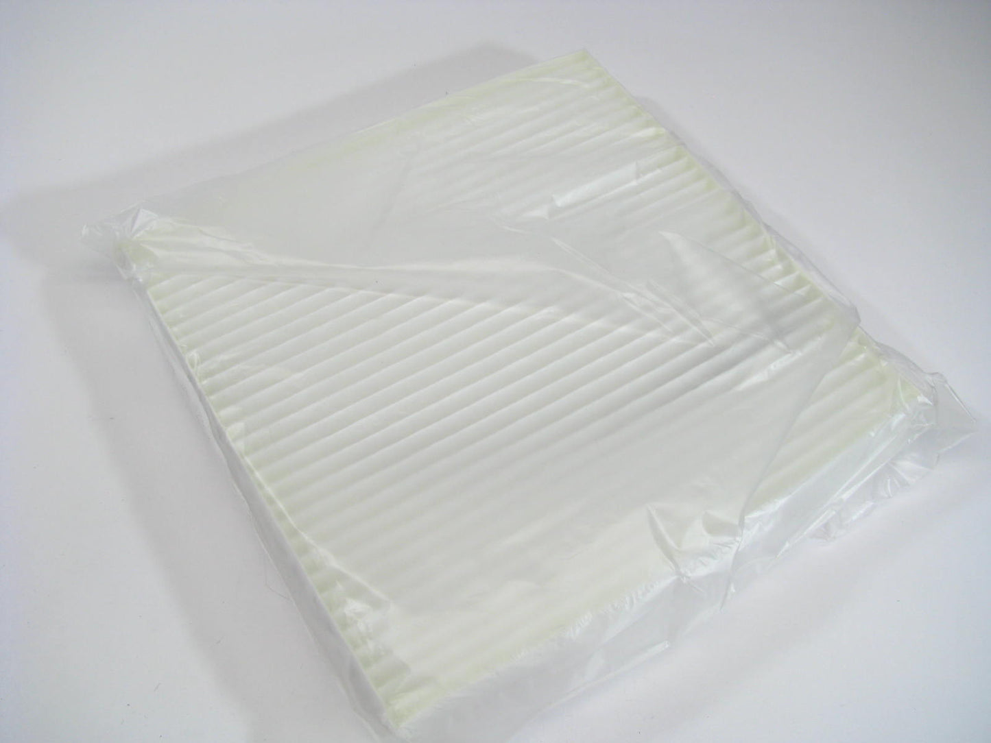 Carquest 83082 Cabin Air Filter Replaces PA10188 49082 C15951 CAF24016 AF26427