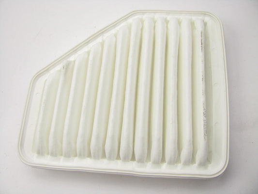 Carquest 83117 Engine Air Filter For 2005-10 Chevy Cobalt, 07-10 Pontiac G5 2.2L