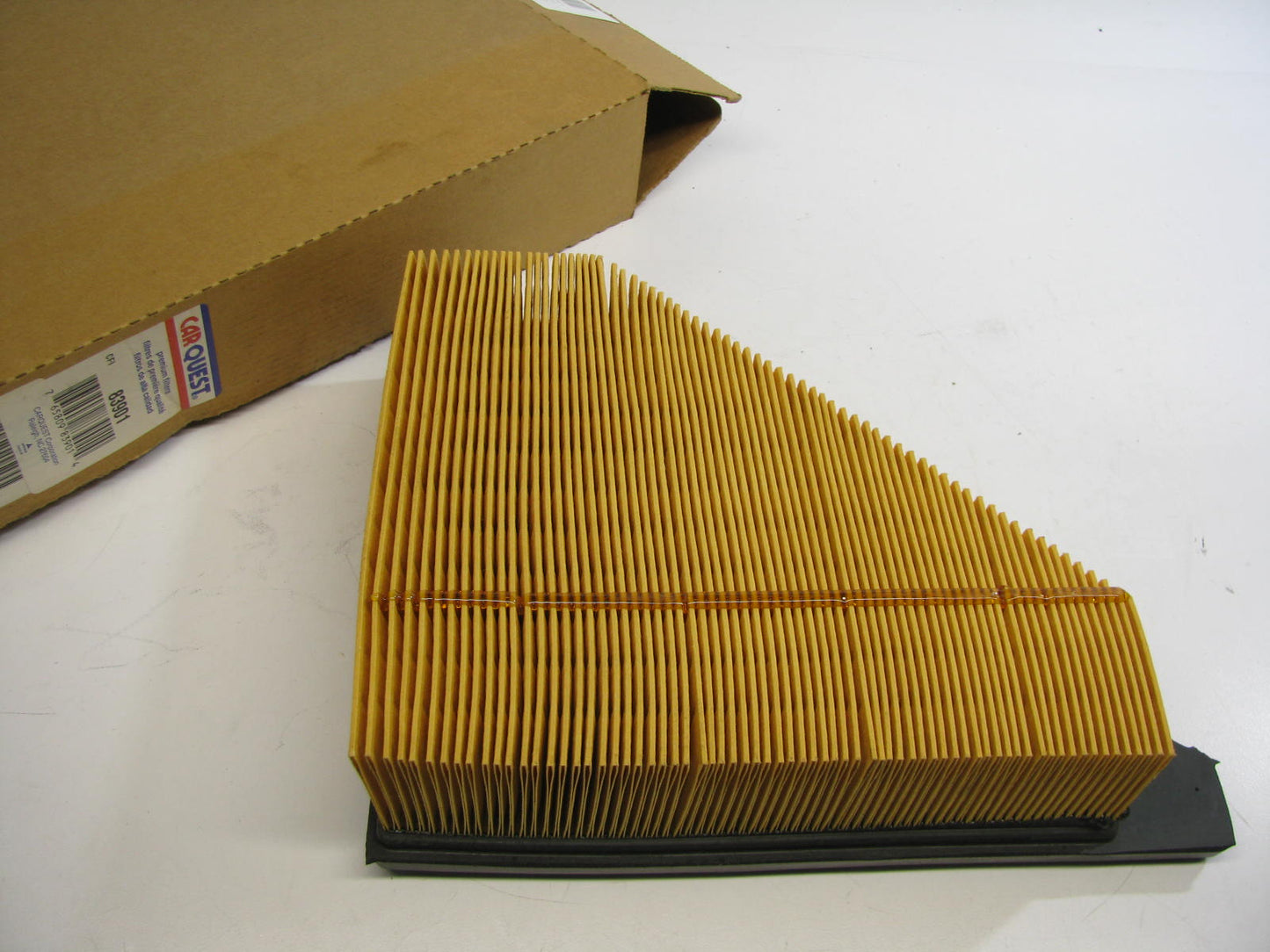 Carquest 83901 Engine Air Filter For 2010-2013 Ford Transit Connect 2.0L-L4