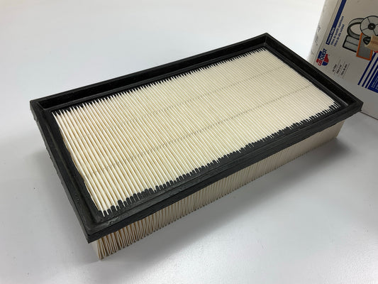 Carquest 83907 Engine Air Filter For 2001-2006 BMW X5, 96-01 BMW 750iL