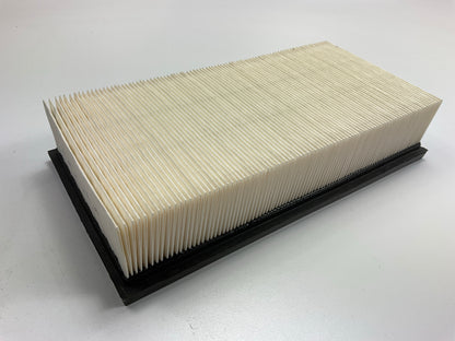 Carquest 83907 Engine Air Filter For 2001-2006 BMW X5, 96-01 BMW 750iL
