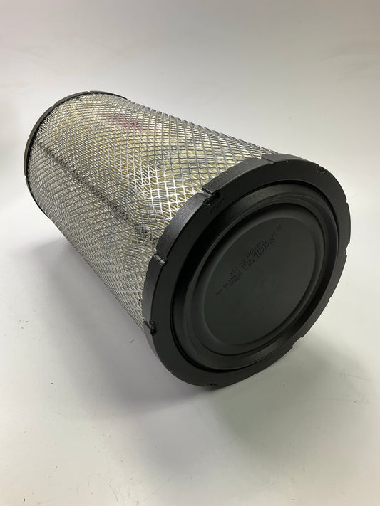 Carquest 83972 Air Filter Replaces Volvo 43921626, Wix 49972, RS5558, AF2496