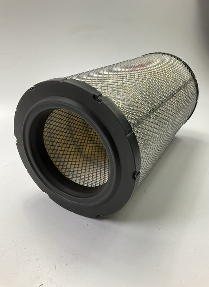 Carquest 83972 Air Filter Replaces Volvo 43921626, Wix 49972, RS5558, AF2496