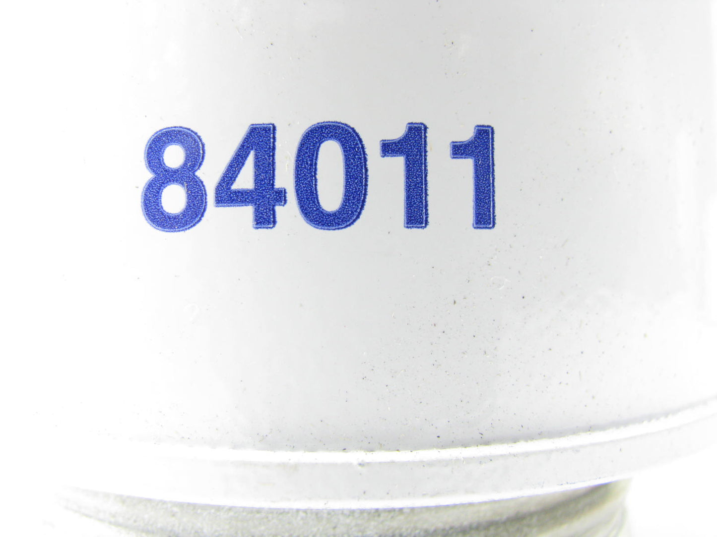 Carquest 84011 Engine Oil Filter Replaces 57011 C159 L30007 LFM159 LF405 LF571