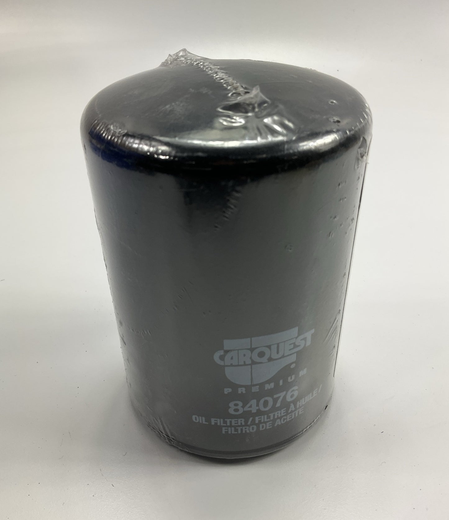 BLACK FILTER - Carquest 84076 Oil Filter Replaces: 57076 LFP8340 LF16173 P550758