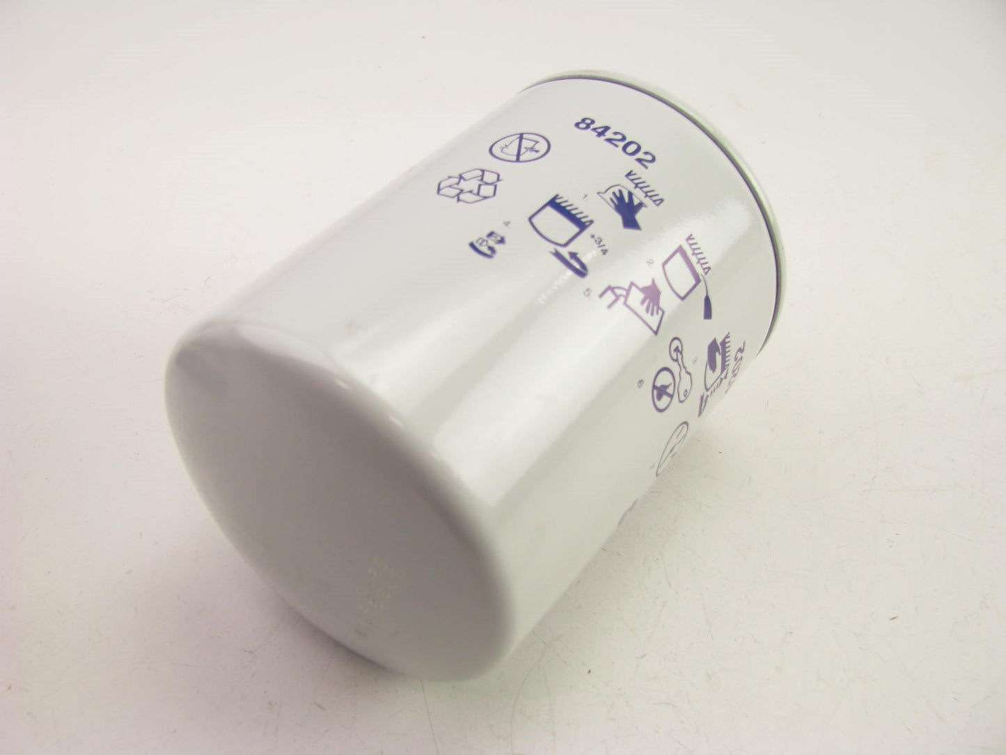 Carquest 84202 Oil Filter Replaces: 57202 L35399 7202 LFP2999 LF524 LF16102