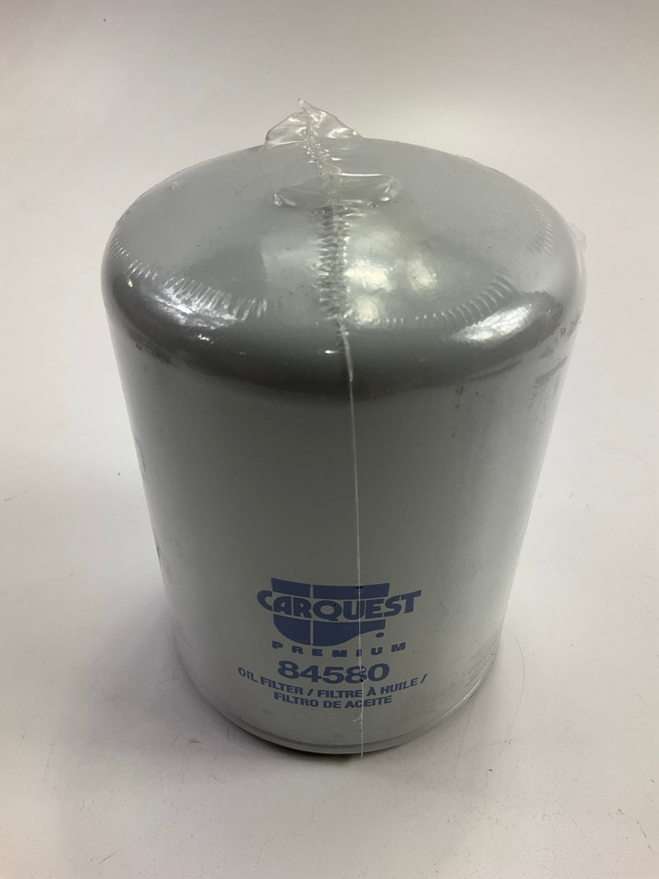 Carquest 84580 Oil Filter - Replaces 57580, 84287923, LFP8501, B7179, P502433
