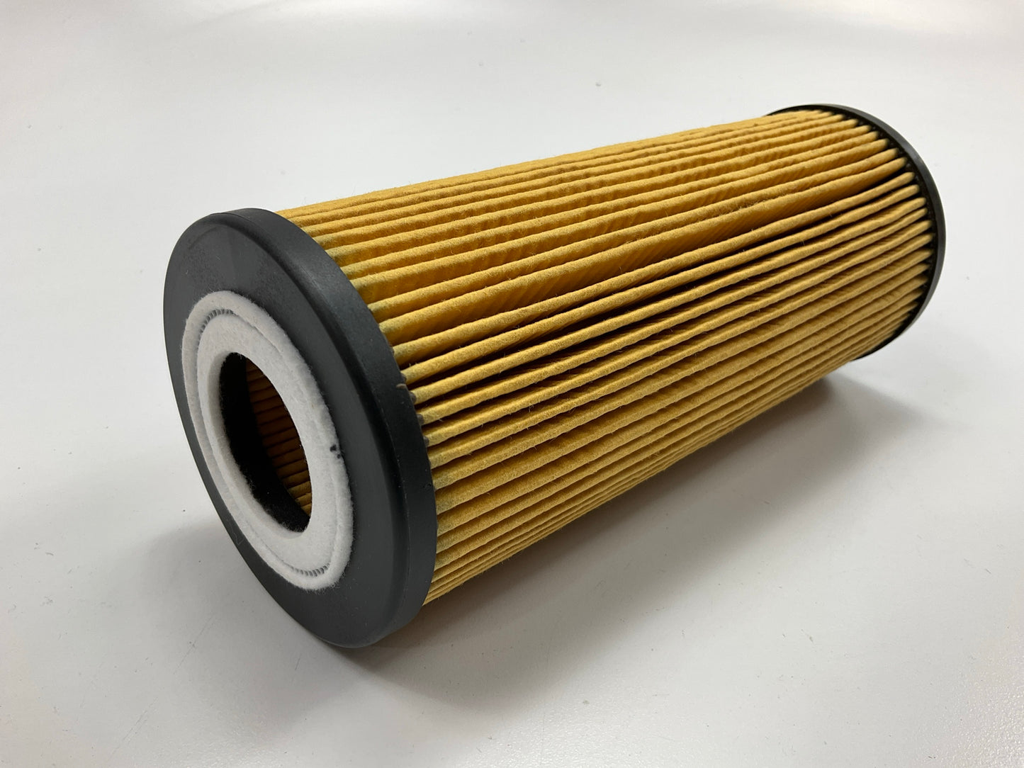 (2) Carquest 84711 Oil Lube Filter Cartridge - Replaces 57711, LFR83754, P550451