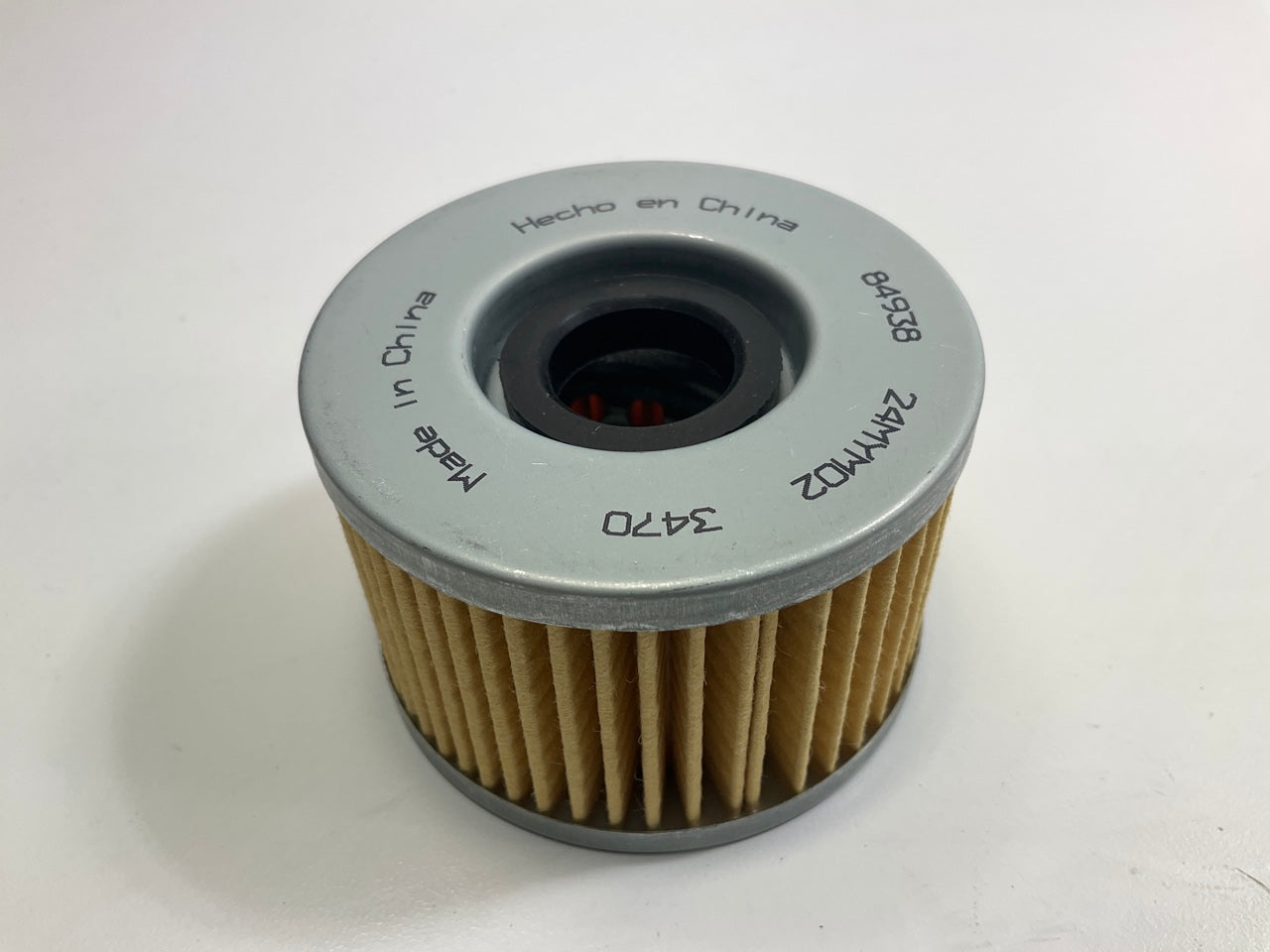 (2) Carquest 84938 Oil Filter Replaces 57938 ML16808 P7007 LF657 96939 84938