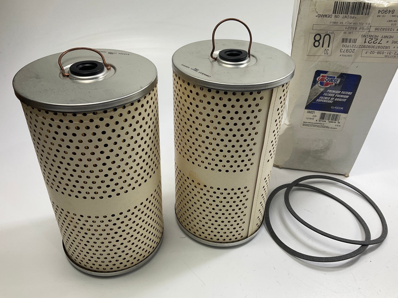 (2) Carquest 85021 Engine Oil Filters 51021 51503 P42 85021 P550117 LF572 LF103