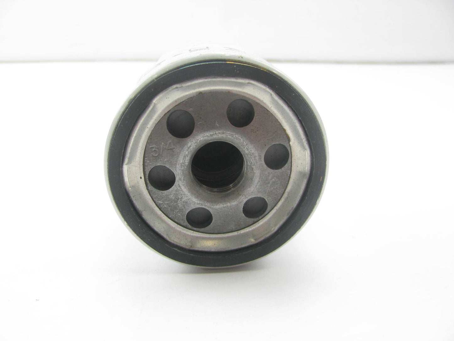 Carquest 85056 Oil Filter Replaces PH8172 51056 L35310 PH2814 T196 LF3826