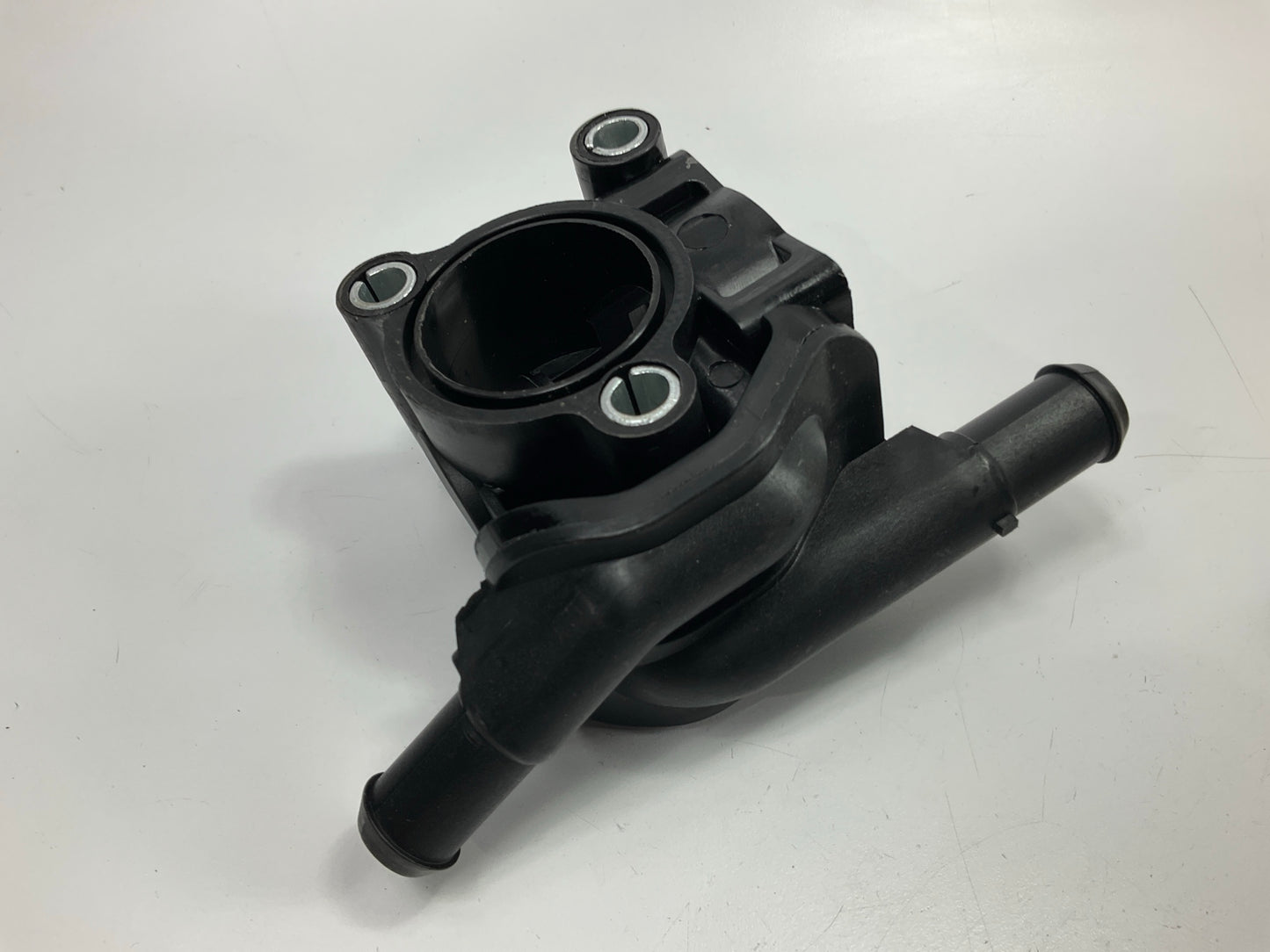 Carquest 85082 Engine Coolant Thermostat Housing