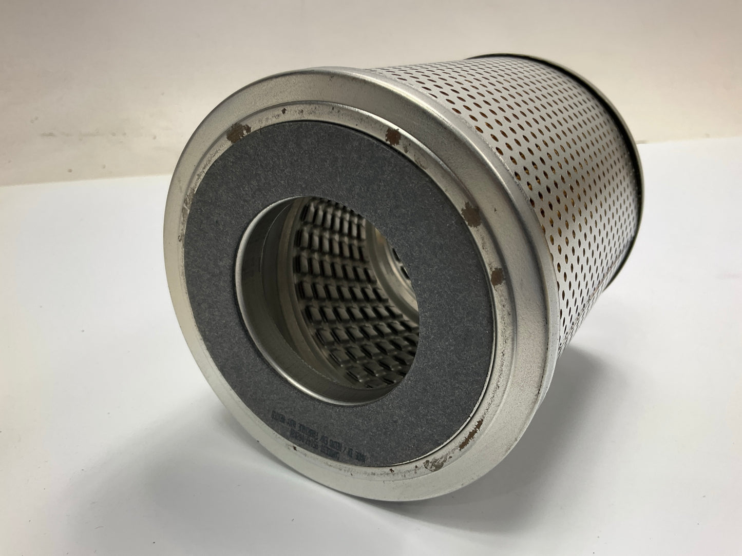 Carquest 85147 Hydraulic Filter Replaces AR75601, AR75603, AT34670, P555603