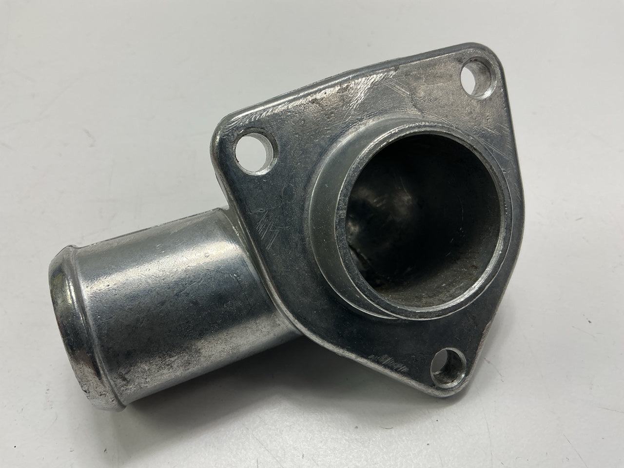 Carquest 85171 Engine Coolant Water Outlet For 1996-97 Cavalier, Sunfire 2.0L-L4