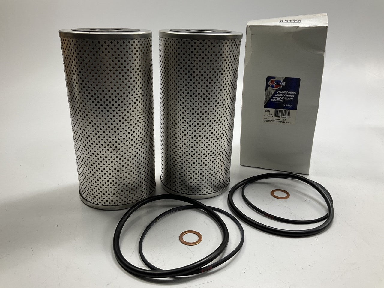 (2) Carquest 85176 Oil Filter Replaces CH33APL 51136 25011193 L50078 LP151 51176