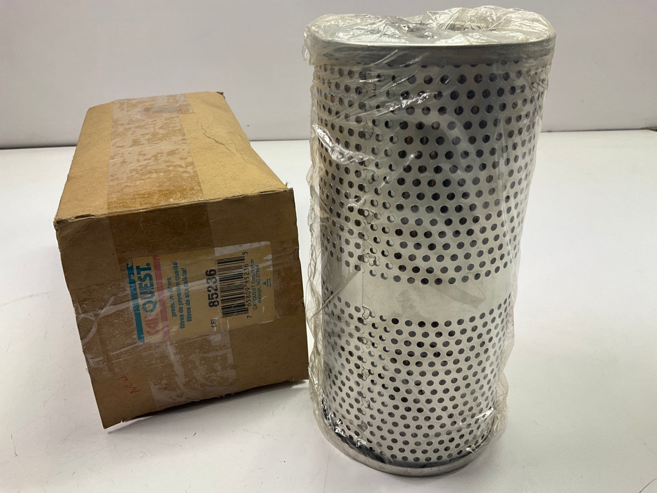 Carquest 85236 Hydraulic Filter Replaces WIX 51236, C7300, PT516 P551054, LH8541