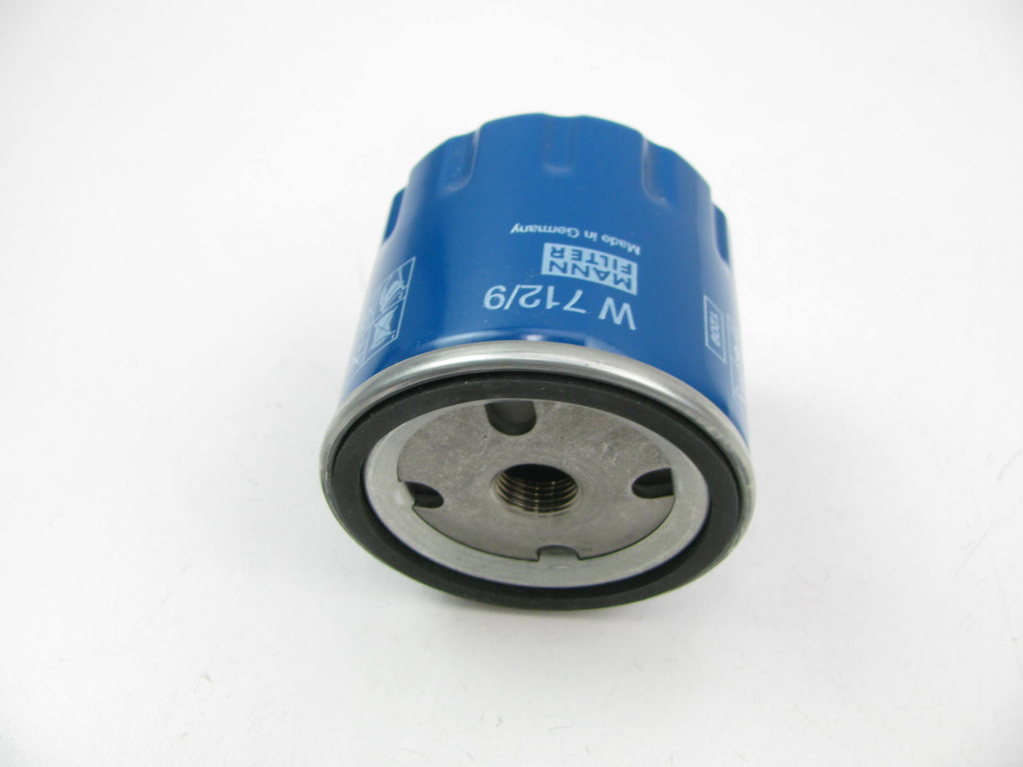 Carquest 85352 Engine Oil Filter - MANN 712/9