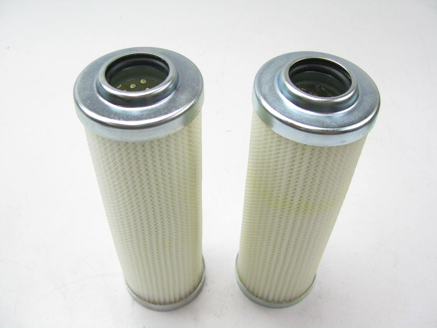 (2) Carquest 85589 Hydraulic Oil Filter Replaces 57024 H35146 LH5719 C8505