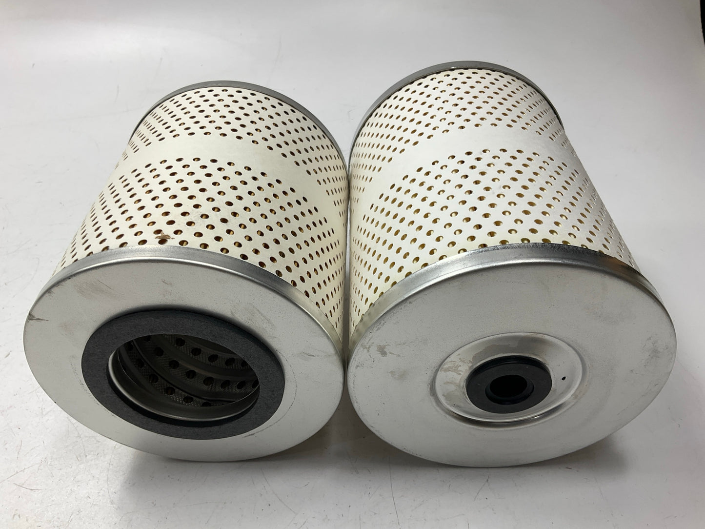 Carquest 85599 Oil Filter Replaces 51599 2645272001 A53990234 948619 ME180514