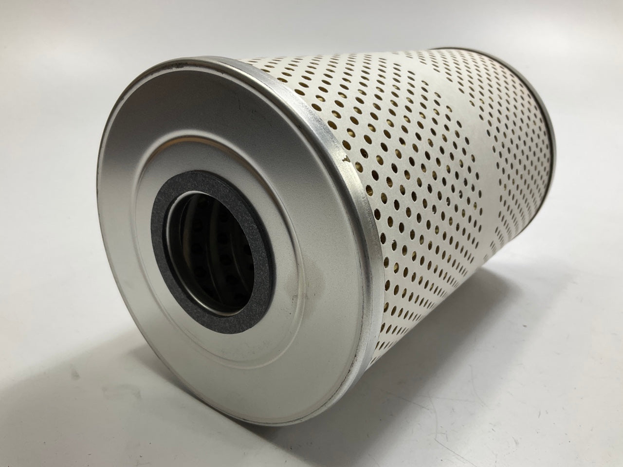 Carquest 85613 Oil Filter Replaces 51613 PF813 P779080 LFR8613 LF429 LP613