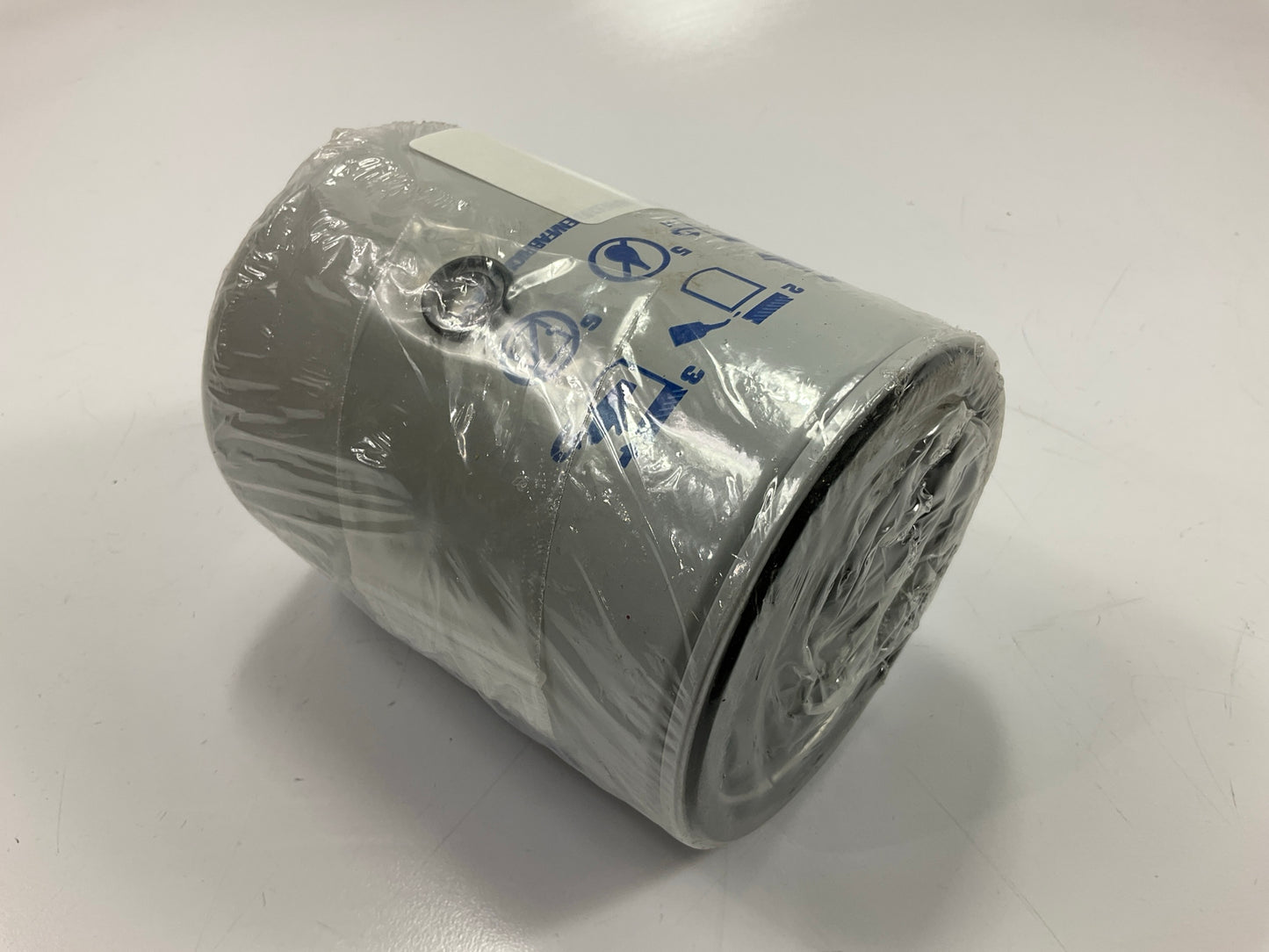 Carquest 85726 Oil Filter Replaces PH4731 51726 L20290 LFP2255 B1446 LF3786
