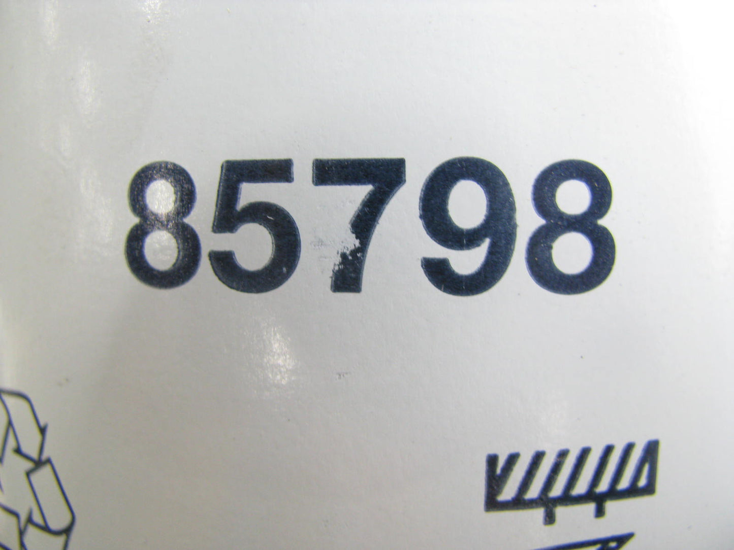 Carquest 85798 Oil Filter Replaces PH3545 PF1056 B605 51798 LFP6007 MK13052