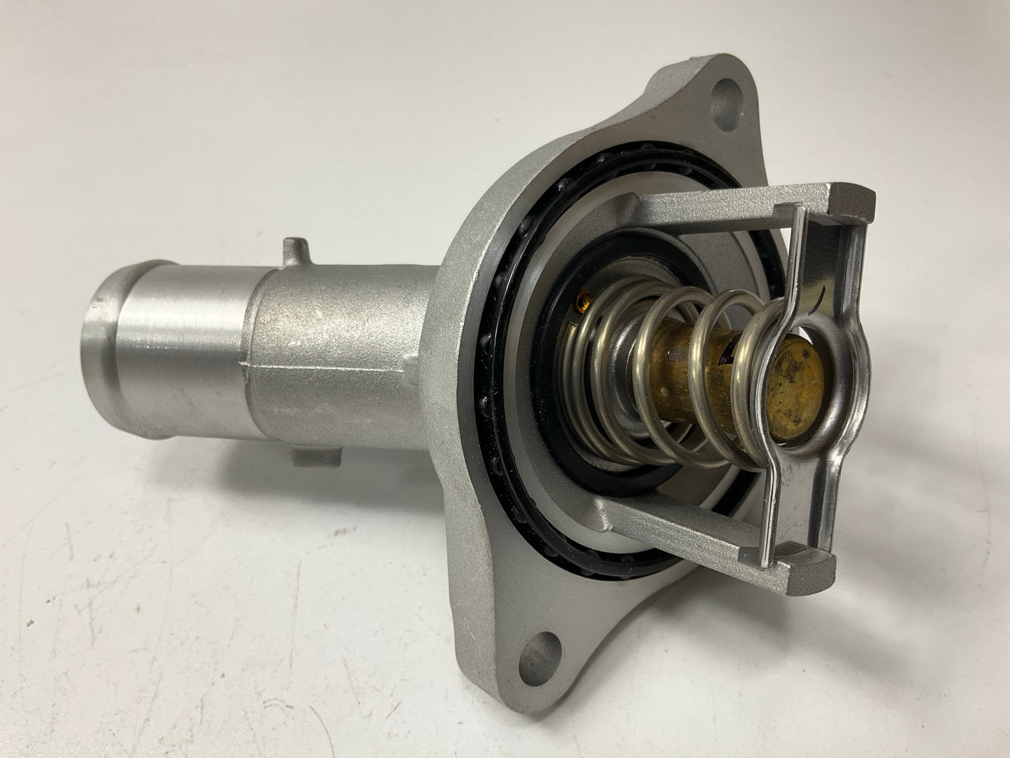 Carquest 86164 Engine Coolant Thermostat With Housing