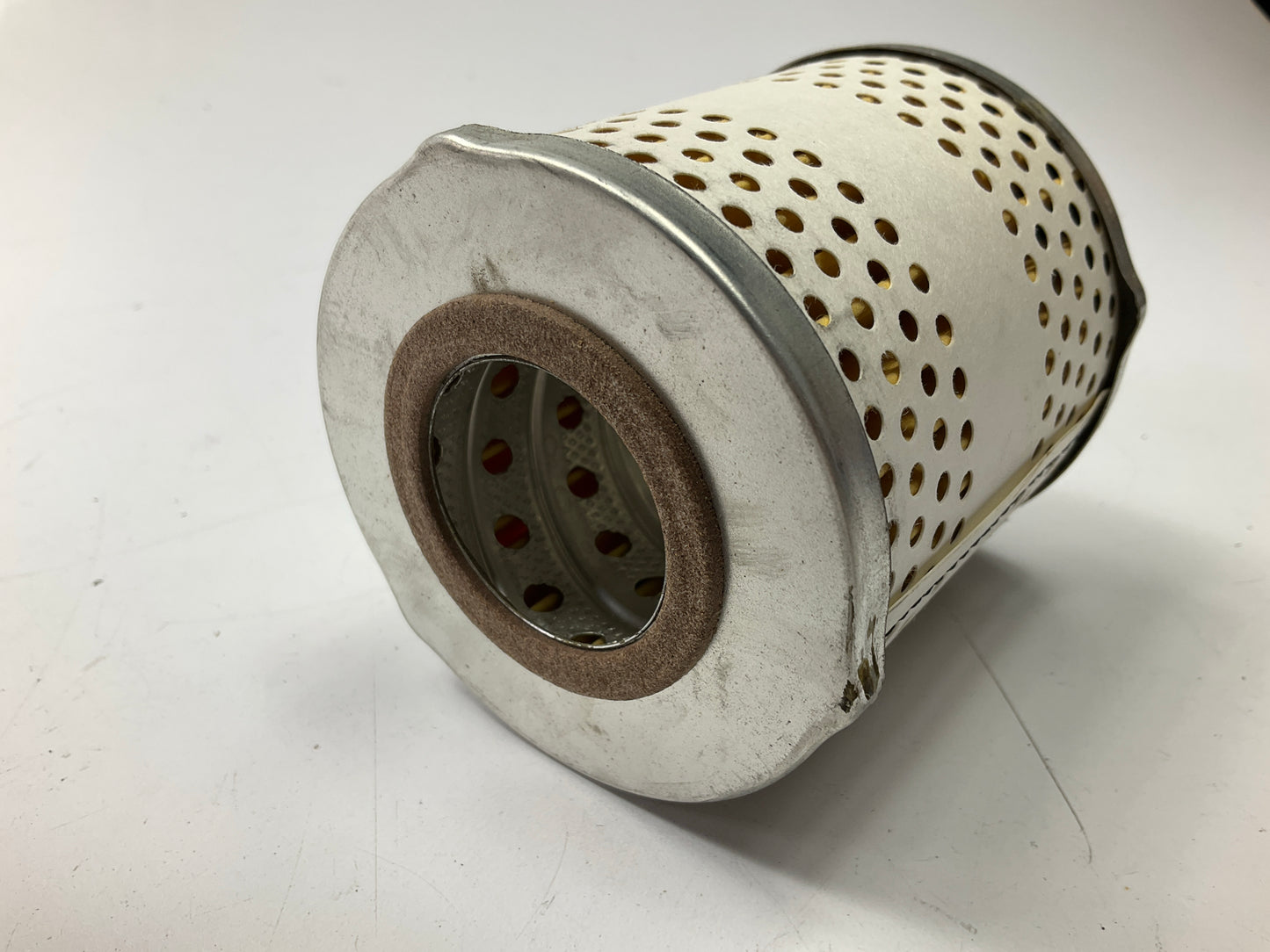 Carquest 86194 Fuel Filter Replaces 33194 FF927 P25F